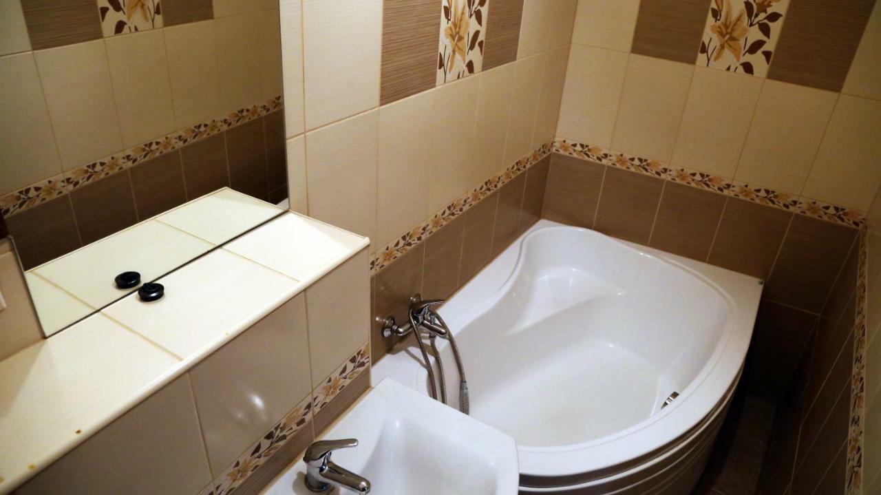 Dioniss Apartment 锡比乌 外观 照片